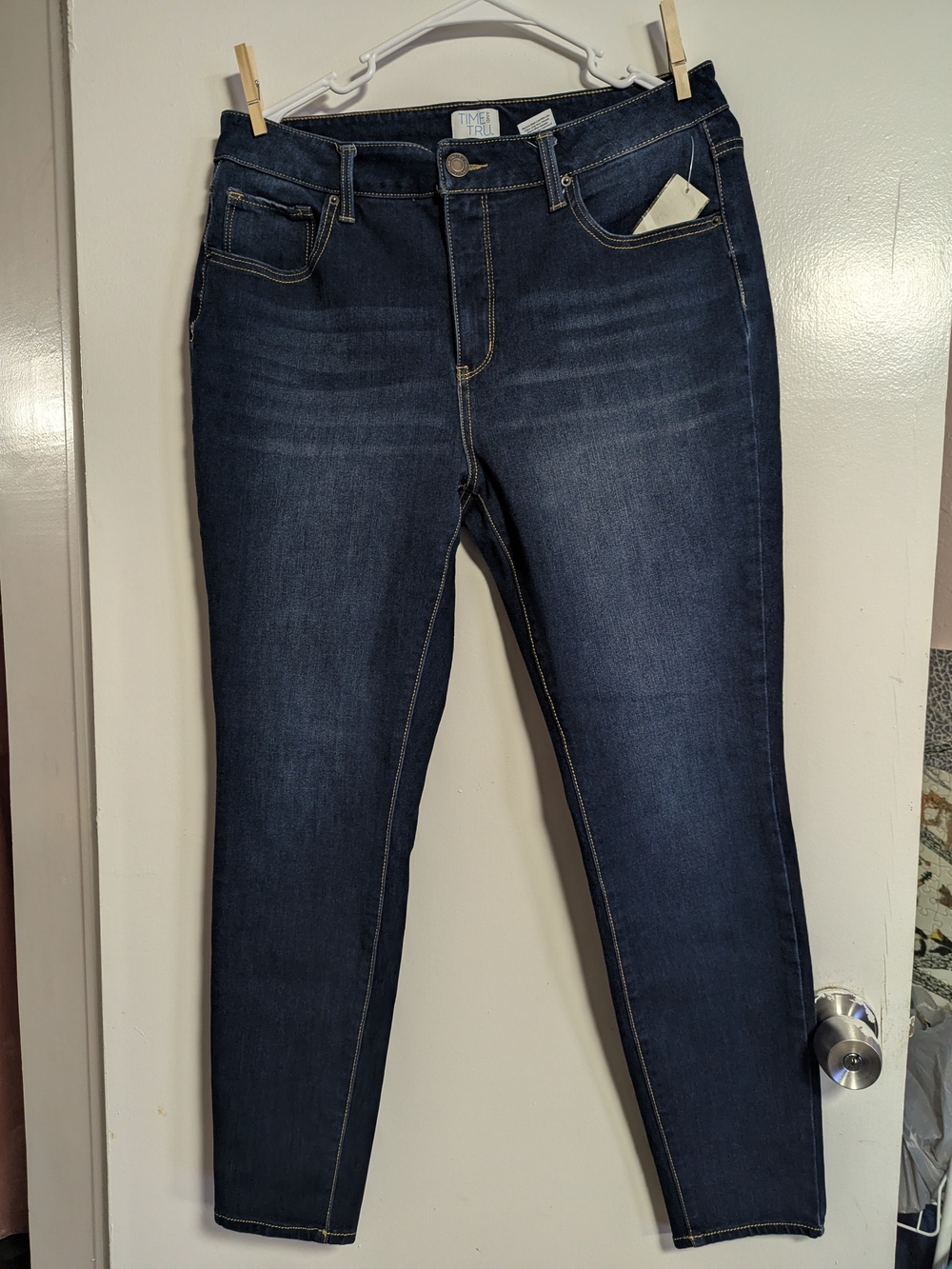 Time and Tru Women's Indigo Skinny Jeans